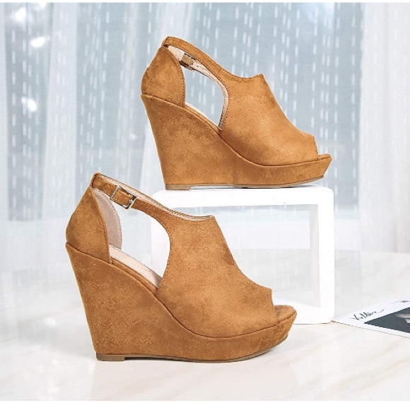 Platform Wedges Cutout Side Straps Shoes - Picture 1 of 6